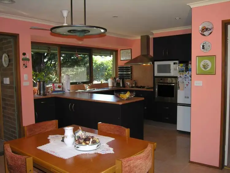 Fourth view of Homely house listing, 5 Peck Court, Lara VIC 3212