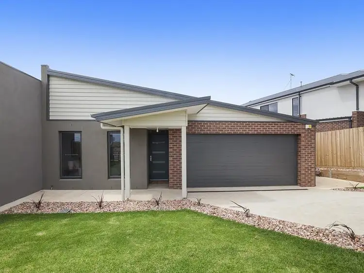 40-42 Dryden Way, Highton VIC 3216