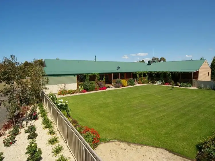 110 Coonawarra Drive, Lara VIC 3212