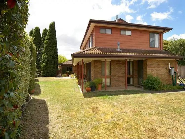 Second view of Homely house listing, 6 Currawong Court, Lara VIC 3212