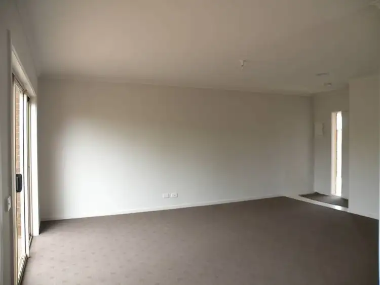 Second view of Homely house listing, 2/59 Rennie Street, Lara VIC 3212