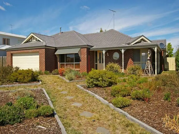 9 Cypress Court, Lara VIC 3212