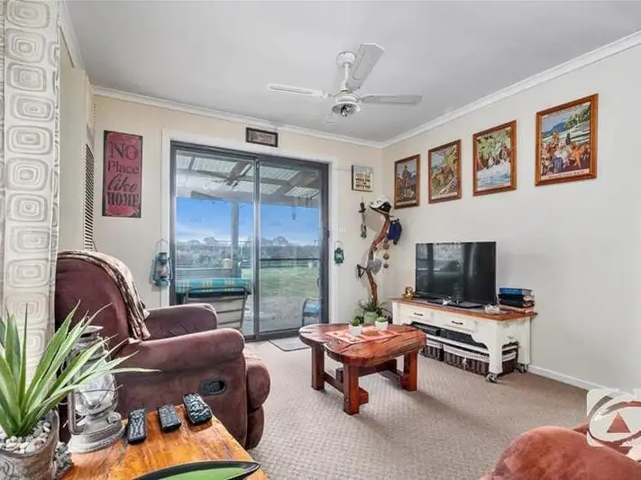 Second view of Homely house listing, 35 Smeaton Close, Lara VIC 3212