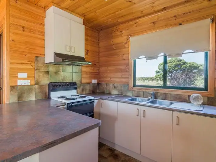 Fifth view of Homely house listing, 945 Princes Freeway, Lara VIC 3212