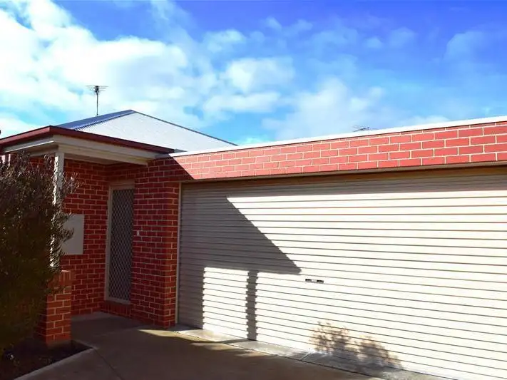 Main view of Homely unit listing, 3/110 Flinders Avenue, Lara VIC 3212