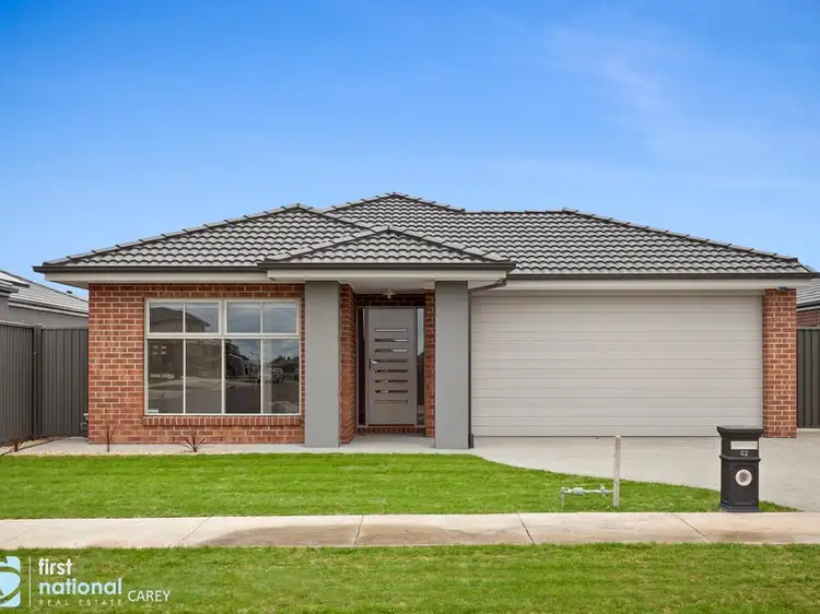 42 Wathaurong Drive, Lara VIC 3212