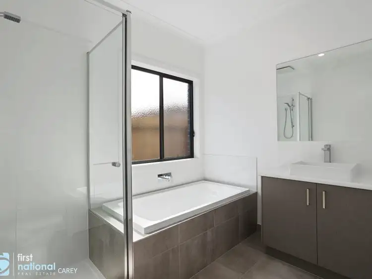 Sixth view of Homely house listing, 4/40 Patullos Road, Lara VIC 3212
