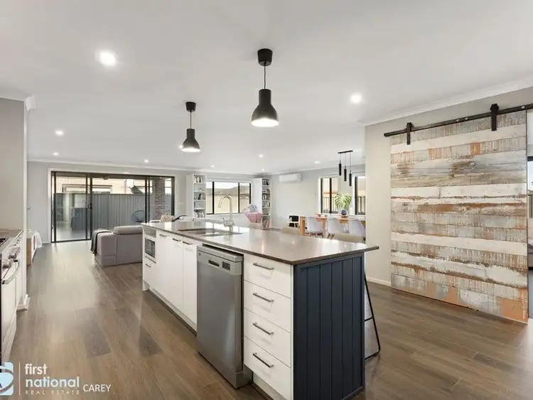 Fifth view of Homely house listing, 2 Carina Street, Lara VIC 3212