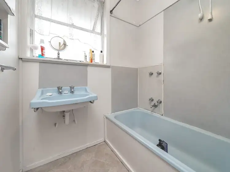 Fifth view of Homely house listing, 15 Montana Court, Corio VIC 3214