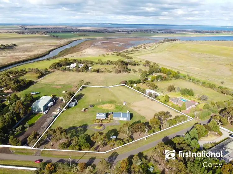 Second view of Homely house listing, 10 Turnstyle Court, Lara VIC 3212