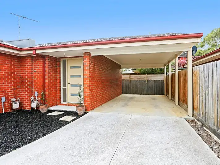Main view of Homely house listing, 2/23 Flinders Avenue, Lara VIC 3212