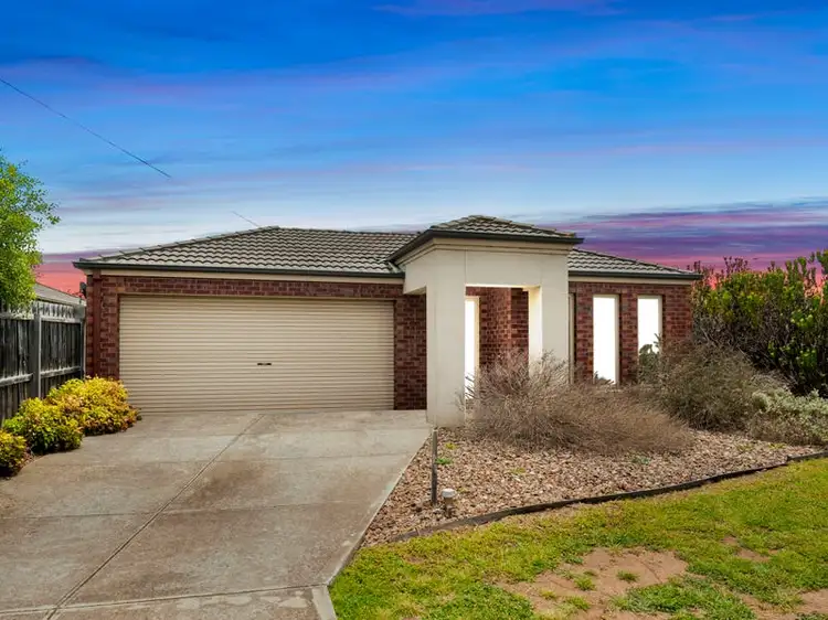 2/97 Flinders Avenue, Lara VIC 3212