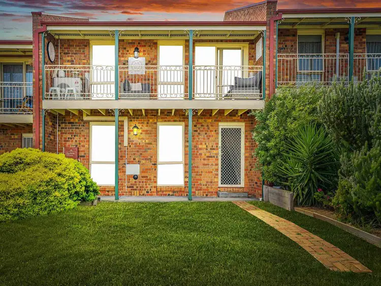 Main view of Homely house listing, 2/20 Scarlett Grove, Lara VIC 3212