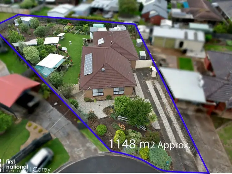 10 Anna Crt, Lara VIC 3212