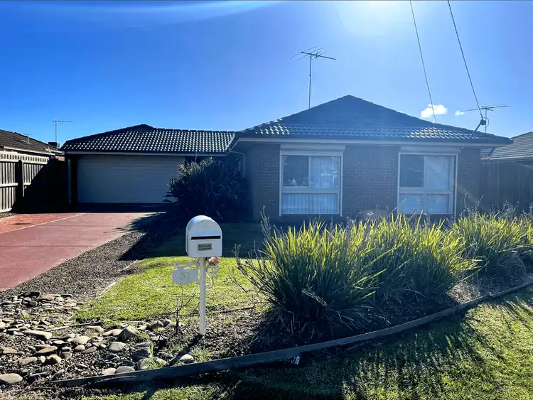 57 Cameron Crescent