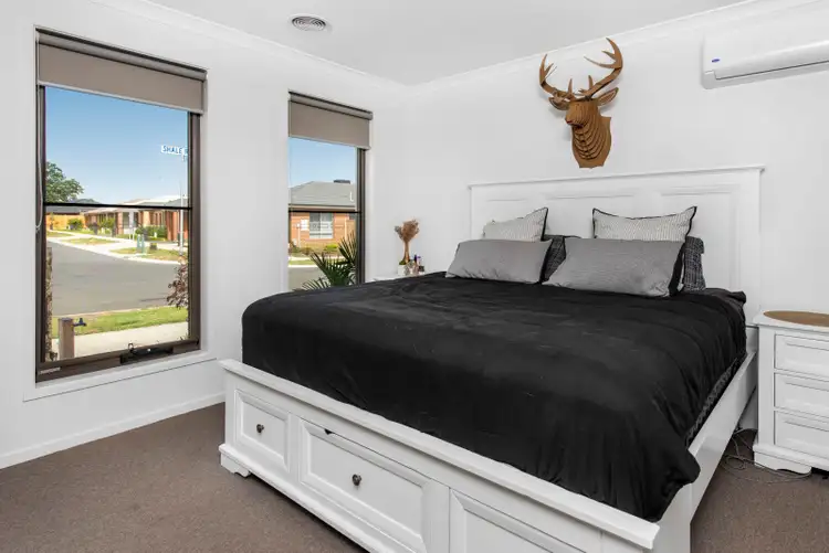 Fifth view of Homely house listing, 9 Shale Rise, Officer VIC 3809