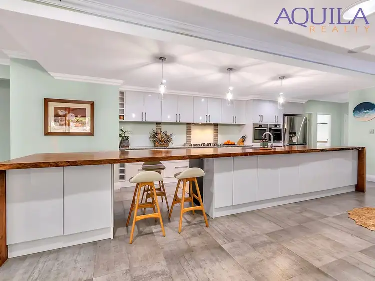 120 Osmond Glen
