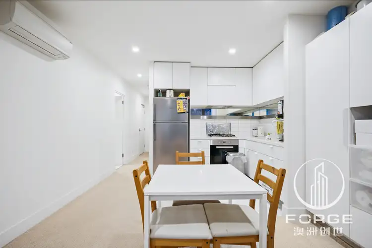 Fifth view of Homely apartment listing, 1806/500 Elizabeth Street, Melbourne VIC 3000