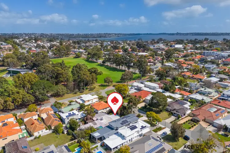 Seventh view of Homely house listing, 4 Olympic Place, Ardross WA 6153