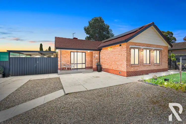 25 Dockett Road, Elizabeth Downs SA 5113