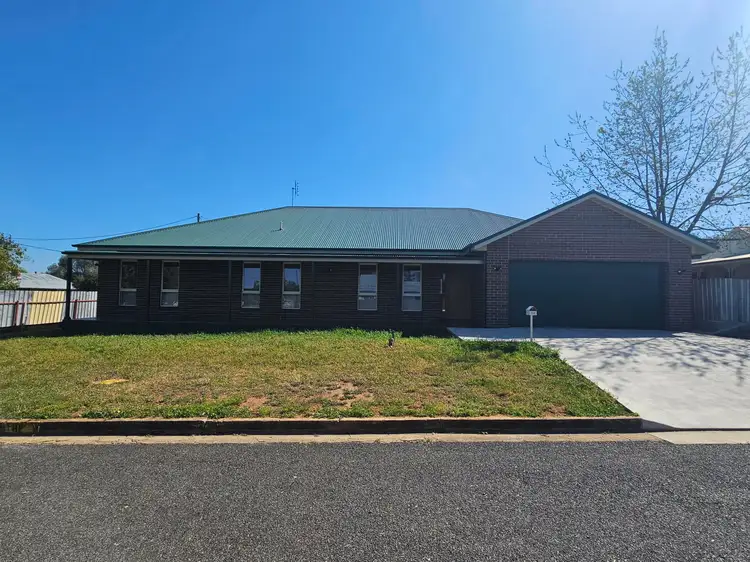 14 Berkley Street, Forbes NSW 2871