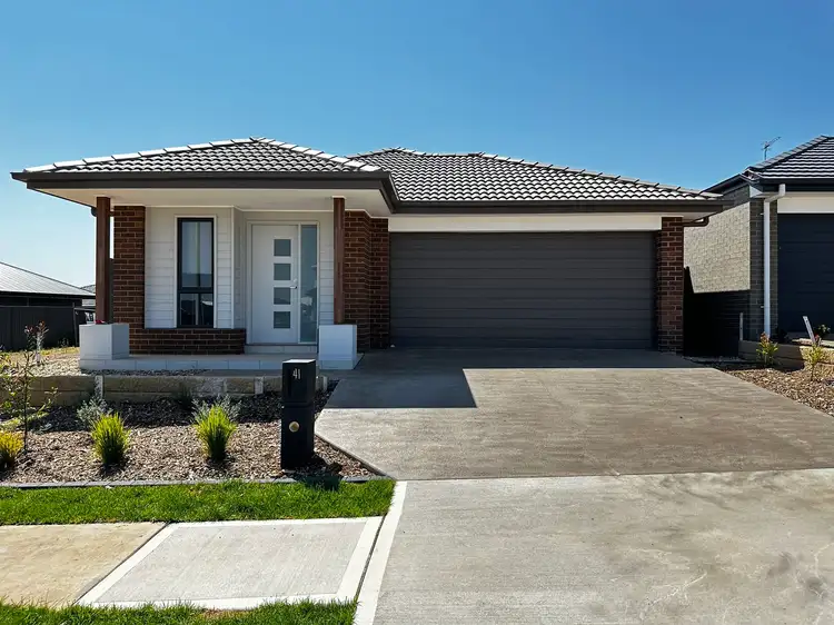 41 Melton Circuit, Gregory Hills NSW 2557