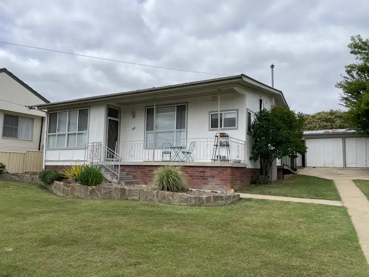 33 Culey Avenue, Cooma NSW 2630