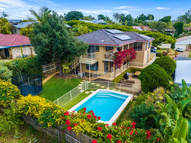 2 Buenavista Drive
