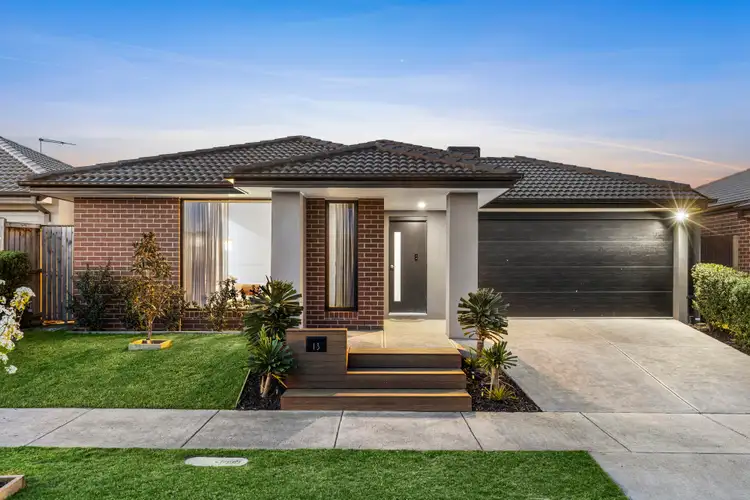 13 Beaumont Avenue, Charlemont VIC 3217