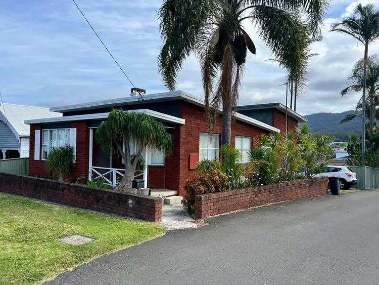6 Fowler Street, Bulli NSW 2516