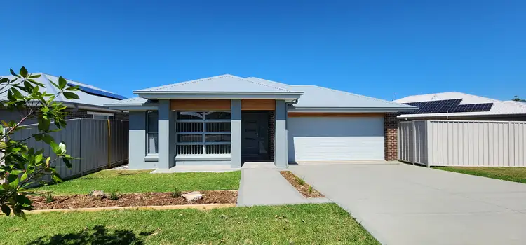 4 Oakmont Lane, Sussex Inlet NSW 2540