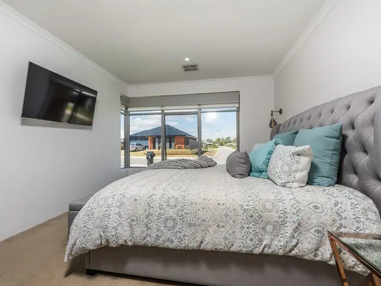 Fourth view of Homely house listing, 54 Ballybofey Loop, Bullsbrook WA 6084