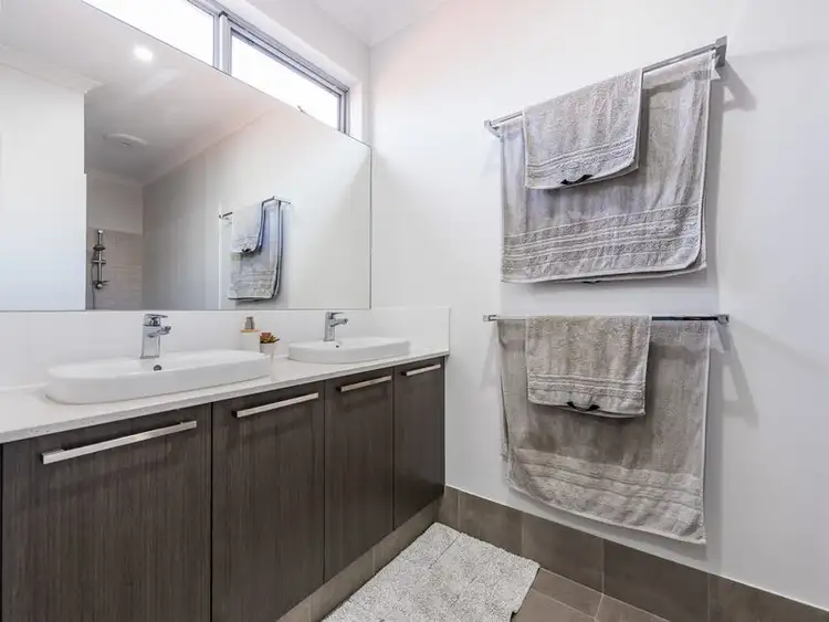 Fifth view of Homely house listing, 54 Ballybofey Loop, Bullsbrook WA 6084