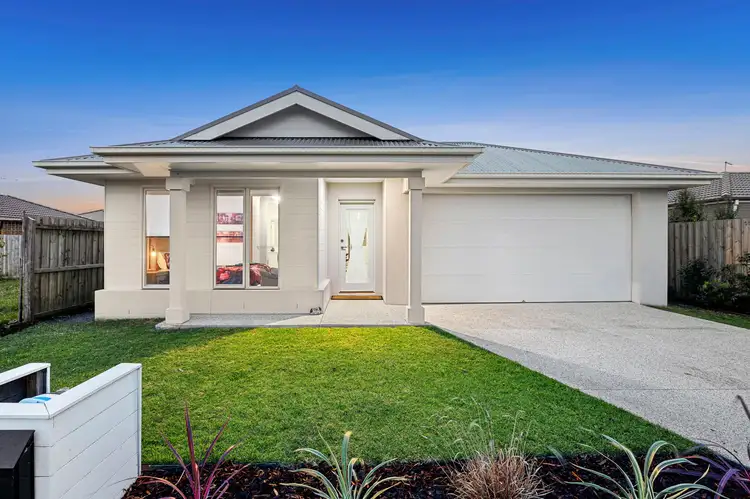 13 Eagle Road, Armstrong Creek VIC 3217
