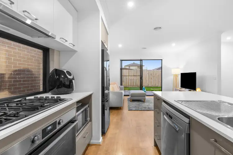 Sixth view of Homely house listing, 5 Birdport Way, Armstrong Creek VIC 3217