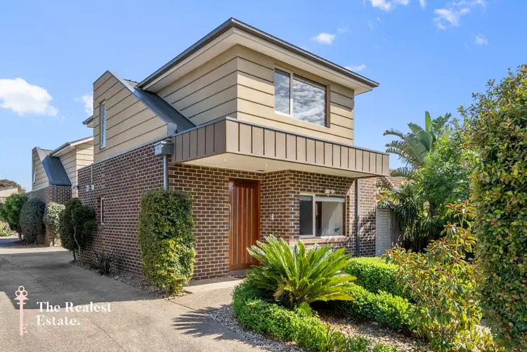Main view of Homely townhouse listing, 1/15 Gish Court, Hadfield VIC 3046
