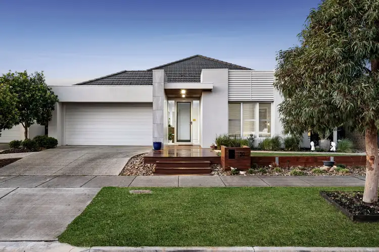 20 Armstrong Boulevard, Mount Duneed VIC 3217