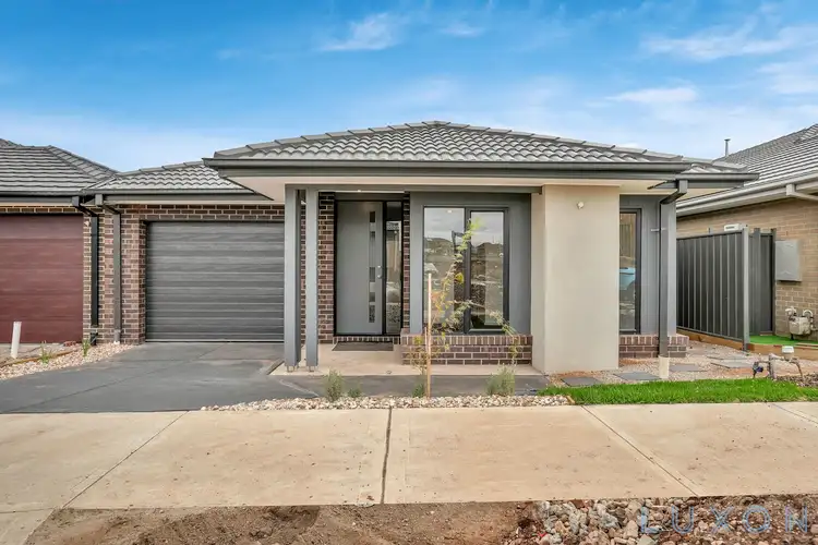 Main view of Homely house listing, 10 Edgemead Rise, Werribee VIC 3030
