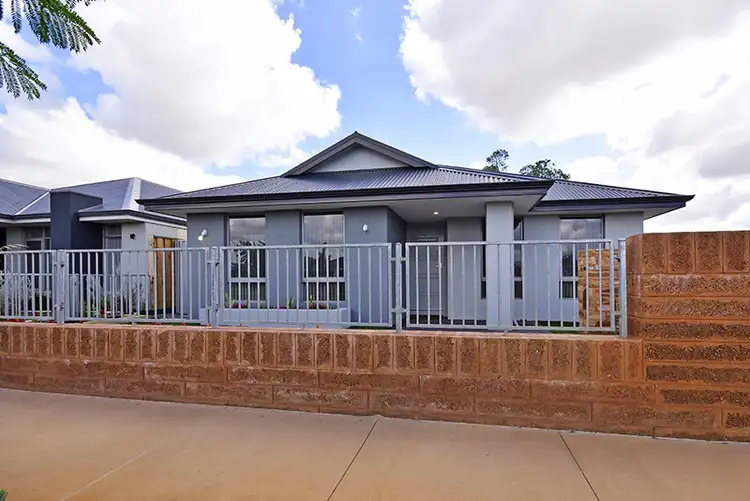 10 Hoffman Cove, The Vines WA 6069