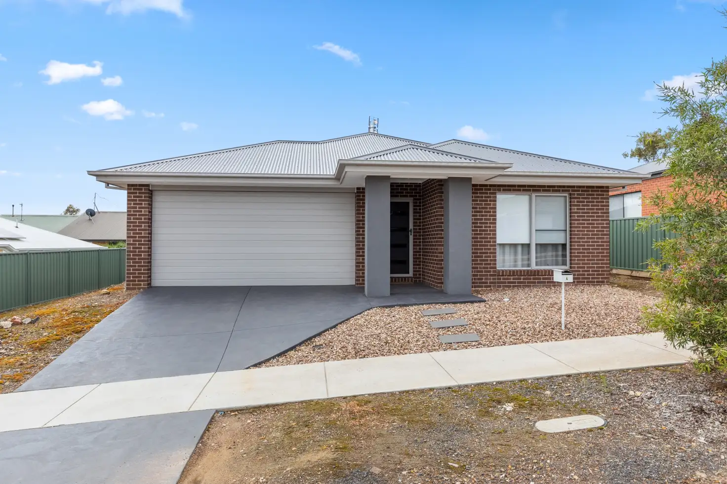 Main view of Homely house listing, 4 Kingerlee Drive, Kangaroo Flat VIC 3555