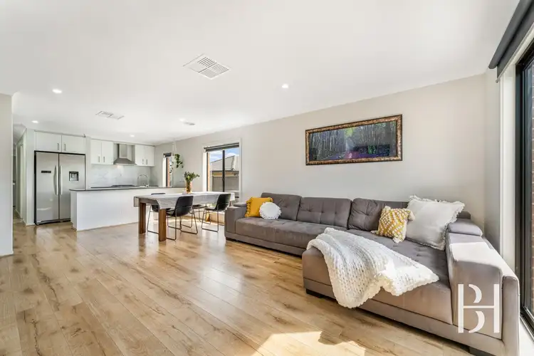 Sixth view of Homely house listing, 8 Kingsley Close, Kilmore VIC 3764