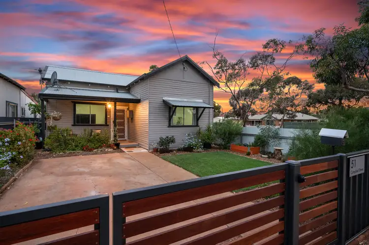 51 Campbell Street, Lamington WA 6430