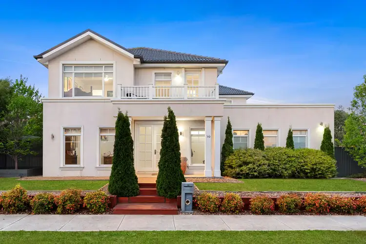 10 Black Swan Court, Lara VIC 3212