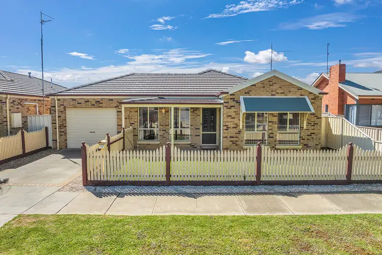 Main view of Homely unit listing, 1/112 Hume Street, Echuca VIC 3564