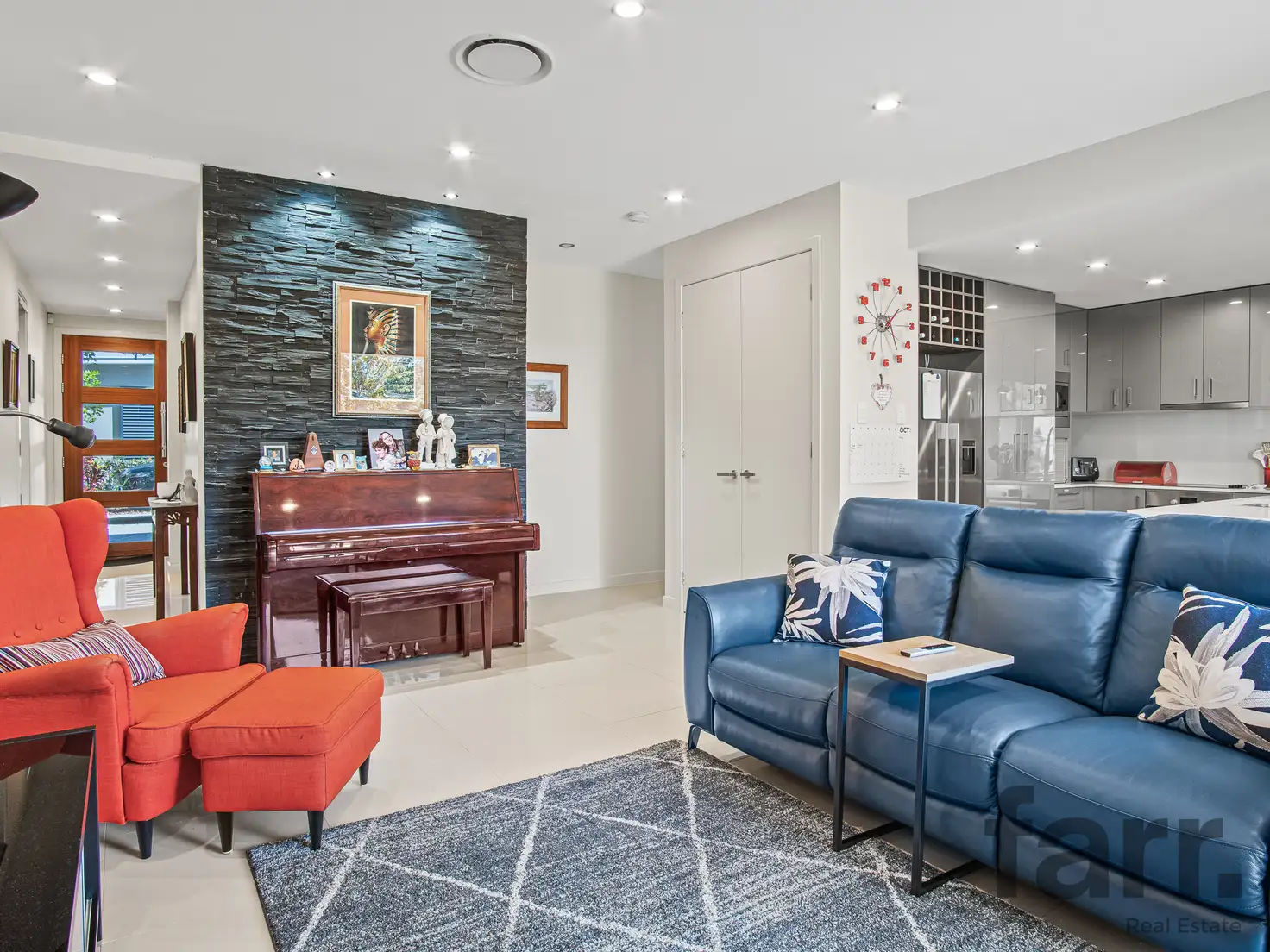 Main view of Homely townhouse listing, 2/206 Cotlew Street, Ashmore QLD 4214