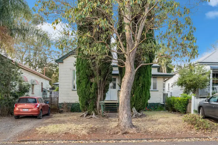71 Alford Street, Mount Lofty QLD 4350