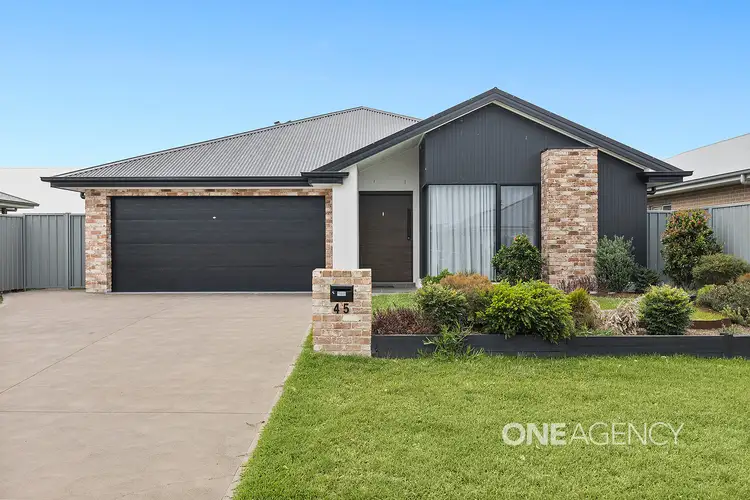 45 Caladenia Crescent