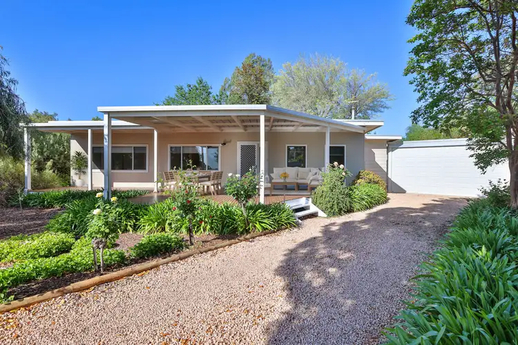 374 Cocklin Avenue, Red Cliffs VIC 3496