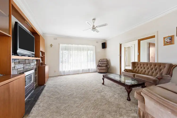 Fourth view of Homely house listing, 1 Cullen Court, Albion VIC 3020