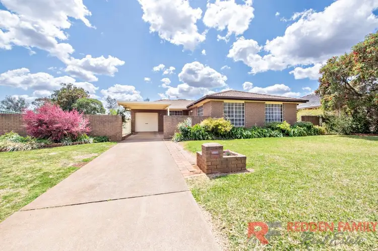 2 Duke Place, Dubbo NSW 2830